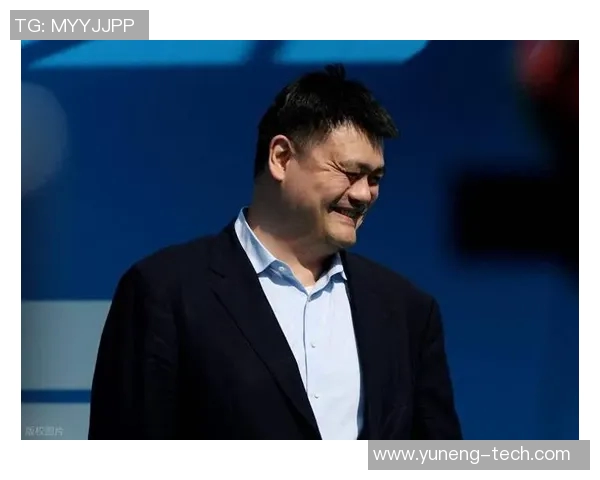 曾志伟与姚明身高对比揭秘两位巨星的身高差异与影响力分析